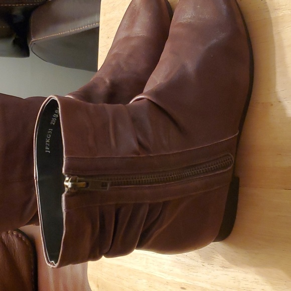 Brown leather slouchy ankle boots - Picture 3 of 5